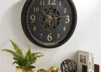 Oversized Wall Clock With Moving Gears